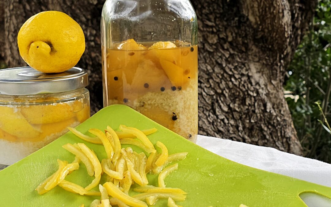 Limoni sotto sale o limoni confit